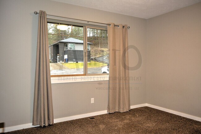 Photo - Clean & Updated Spokane Home
