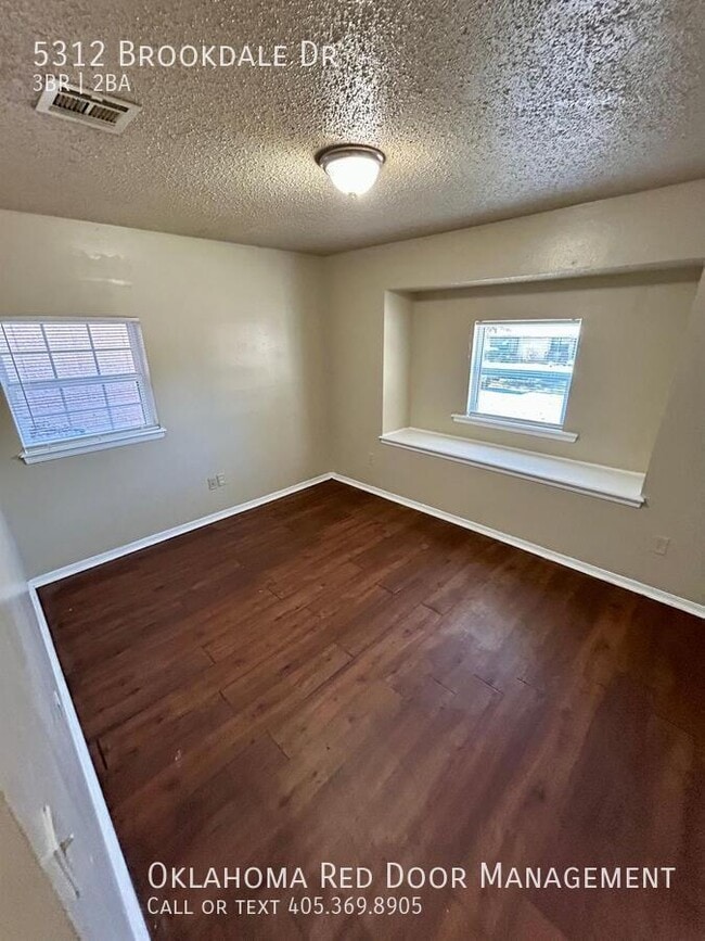 Photo - 5312 Brookdale Dr