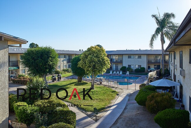 Building Photo - 201 Columbia St Unit 963