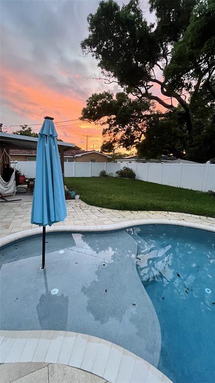 Photo - 5571 47th Ave N