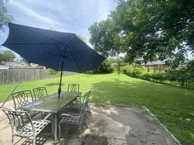 Photo - 6416 Henry Ford Dr