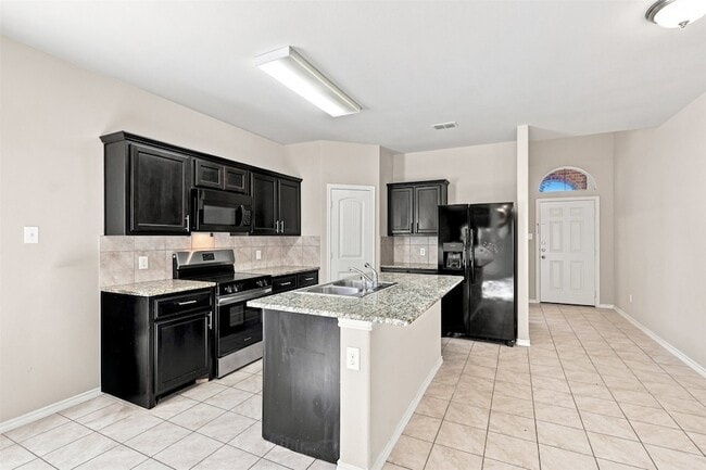 Photo - 612 River Rock Rd