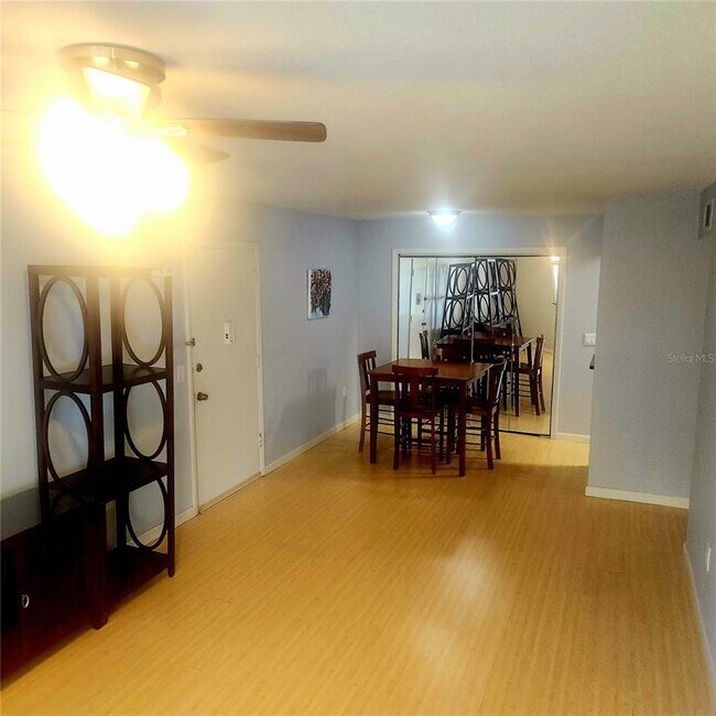 Photo - 1700 SW 16th Ct Unidad P28