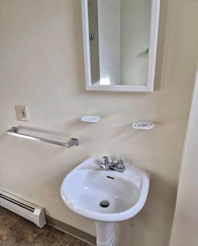 Photo - 212 Sycamore St