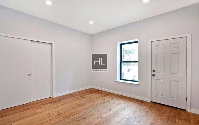 Photo - Boerum Hill-Renovated 1 Bedroom w/private ... Unit 1L