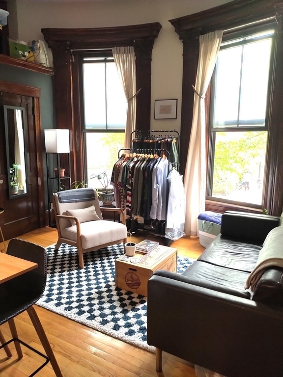 Photo - 50 Waltham St Unidad 3