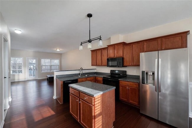 Photo - 1611 Signal Flag Way