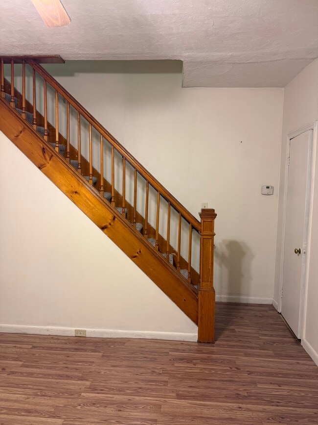 Photo - 1524 Meylert Ave Unidad 1524 Meylert Ave