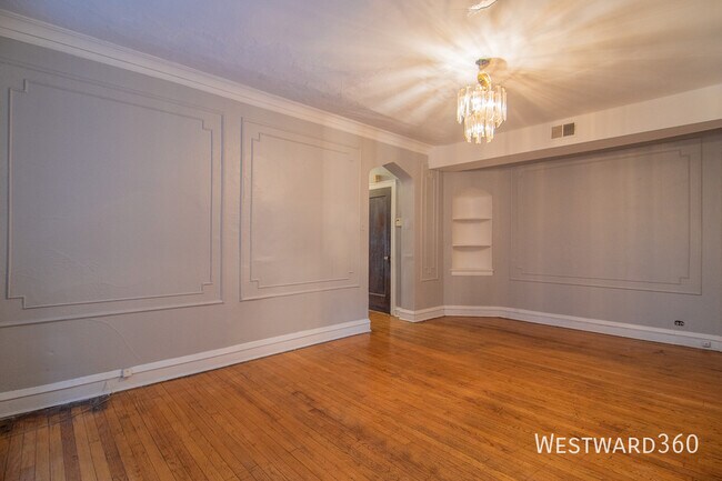 Photo - 7841 S Kingston Ave Unit 1