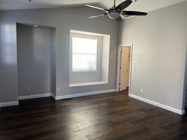 Photo - 145 Wexford St Unit A