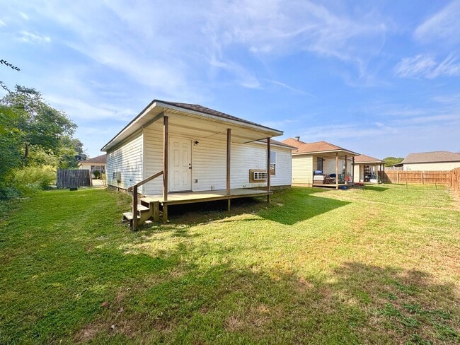Photo - All Electric 2/2 Patio Home in Sulphur Rock