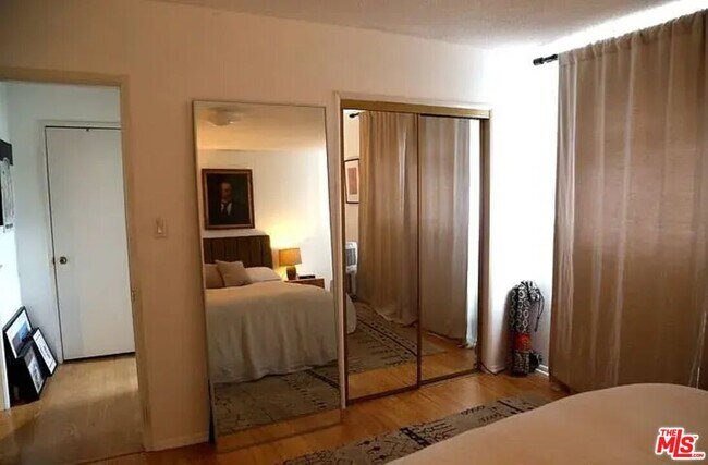 Photo - 534 Santa Clara Ave Unidad 6