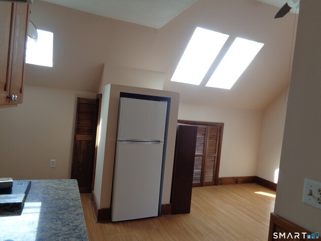 Photo - 58 Stuyvesant Ave Unit 3