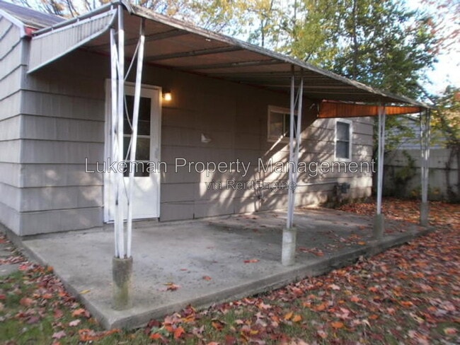 Photo - 3006 Nellbert St