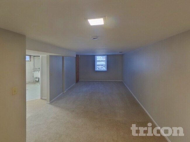 Photo - 2605 Eastman Dr