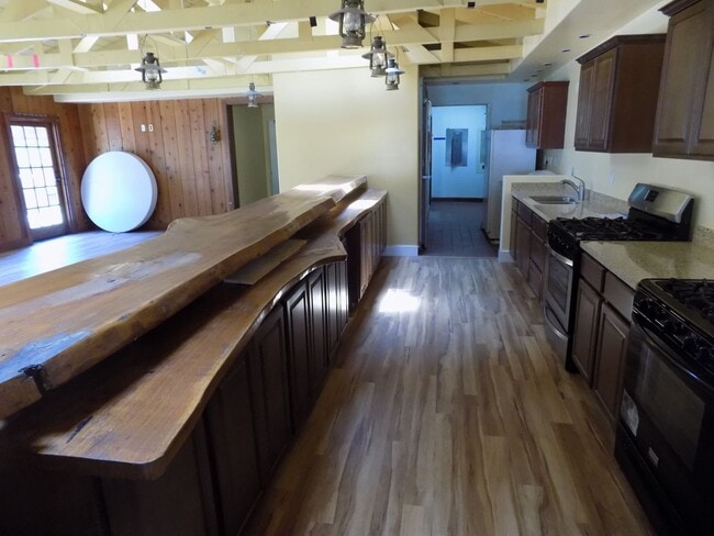 Photo - 740 W Foothill Blvd Unidad 740 A