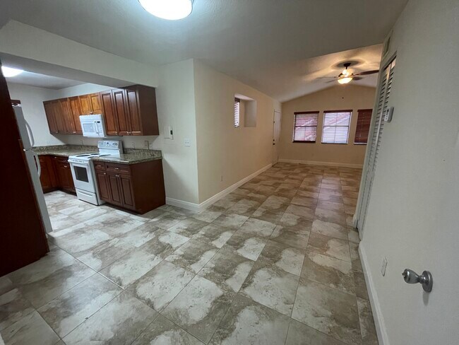 Photo - 15560 SW 104th Ter Unit 627
