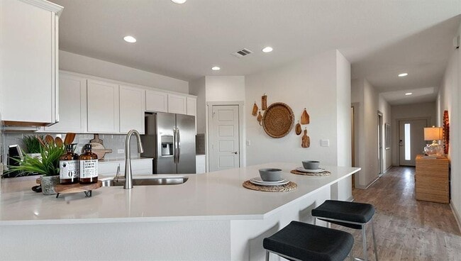 Photo - 4605 Quarrybank Dr.