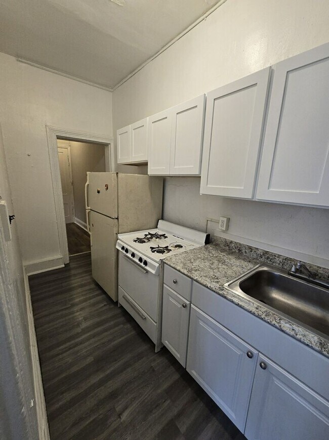 Photo - 751 8th St SE Unit 2