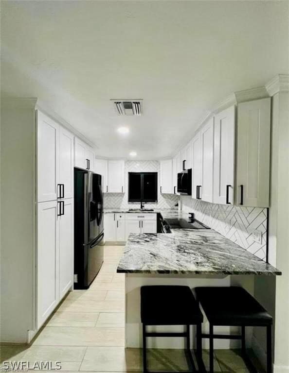 Building Photo - 3650 1st Ave SW