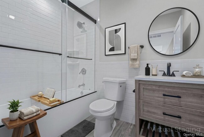 Photo - 110 School St Unit 2