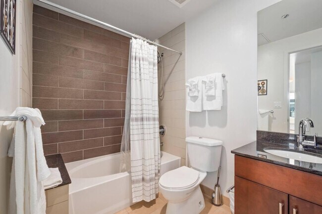 Photo - 911 15th St Unidad ID1013121P