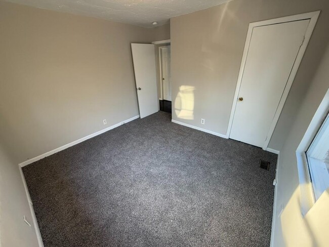 Photo - 5009 Brewer Ct