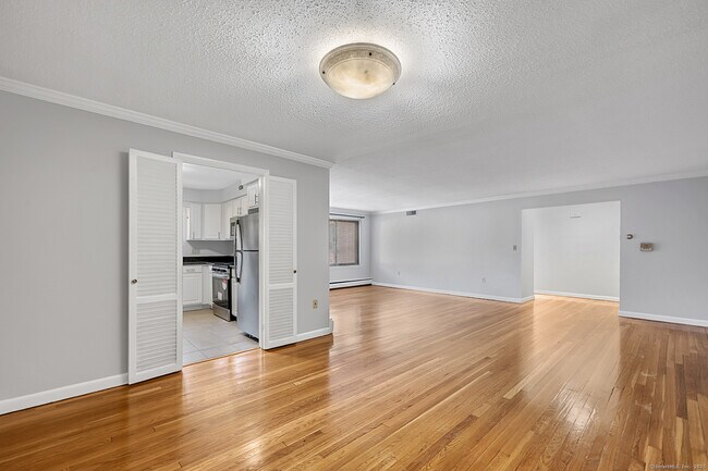 Photo - 9 Concord St Unit APT B1