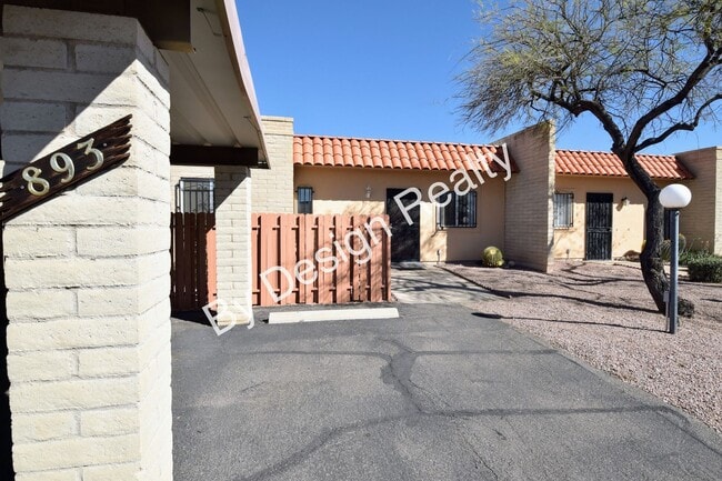 Photo - Pantano Parkway Townhome - Steps from The Loop