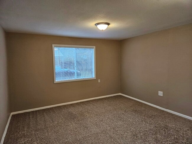 Photo - dtml01 Unit 1731A