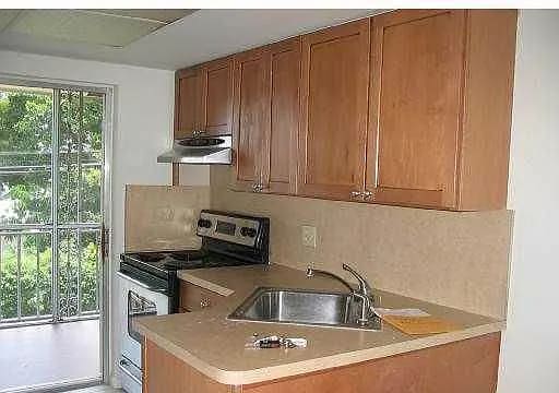 Photo - 184 NW 4th Ave Unit A