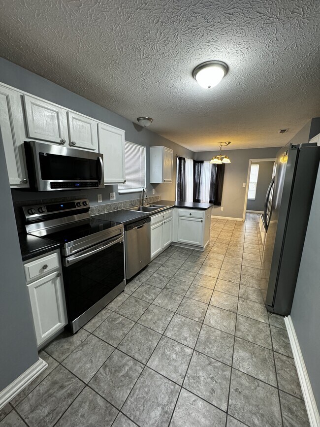 555 Grabill Dr House House Rental in Westfield, IN