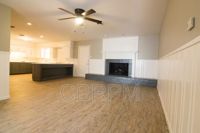 Photo - 4912 15th St