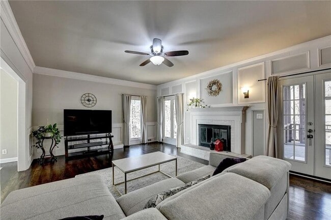 Photo - 350 S Satinwood Pl
