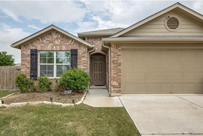 Photo - 405 Camellia Dr