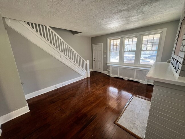 Photo - 612 Edgewood Ave
