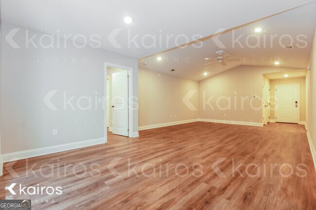 173 Cottage Grove Rd