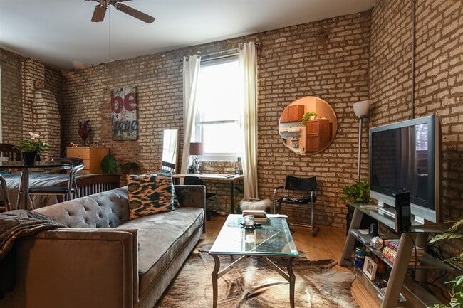 Photo - 2946 N Lincoln Ave Unit CH