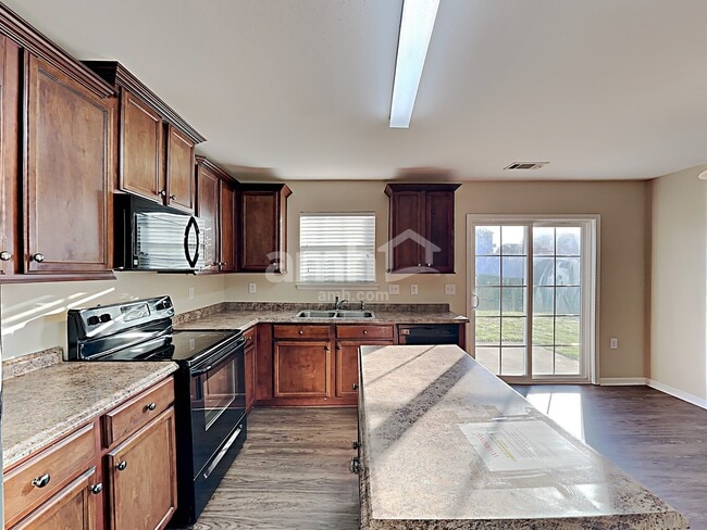 Photo - 2848 Tall Oaks Dr