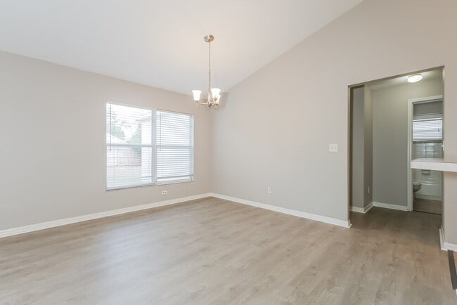 Photo - 7616 Bristol Park Dr