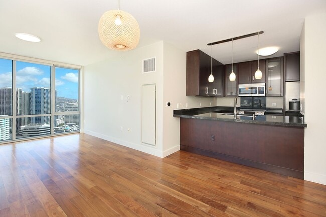 Photo - Luxurious Convenience in the Heart of Honolulu - Waihonua 3506 Unit 3506