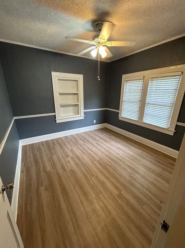 1531 E Elm Rd Unit A