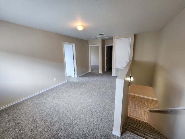 Photo - 9915 Amber Ledge