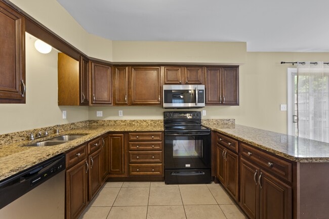 Photo - 149 Regency Point Path