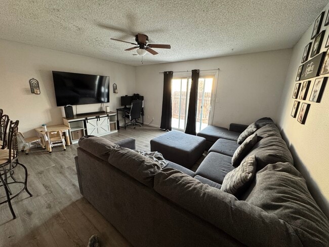 Photo - 2440 Lexington Village Ln Unit 2440