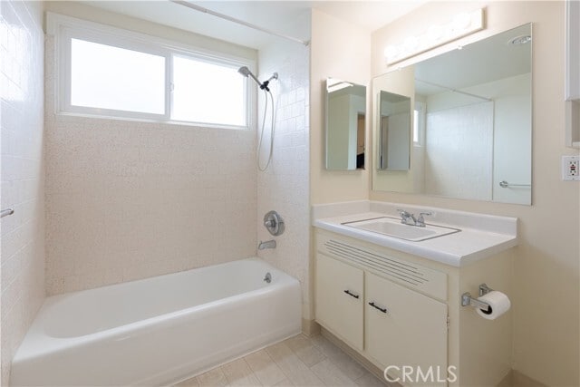 Photo - 507 Avenue G Unit H