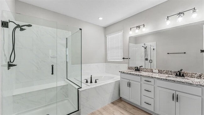 Photo - 6265 Dolostone Dr