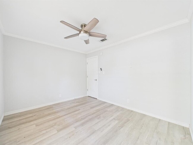 Photo - 11603 Gunsmoke Cir