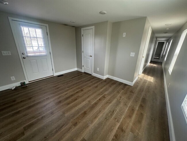 Photo - 49 Christmas Ln