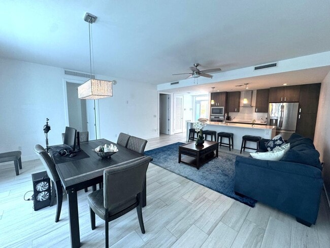 Photo - 1 S Palmway Unit 204